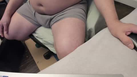 Snapshot of completomuscular chatting on March 7, 5:08 am completomuscular online show from March 7, 5:08 am