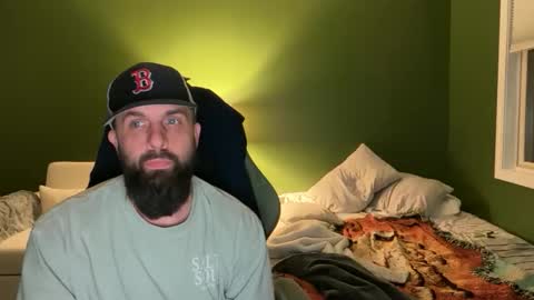 Snapshot of concentralized chatting on December 2, 6:08 am Matt online show from December 2, 6:08 am