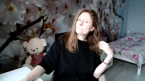 Connie Daw online show from December 11, 4:49 am