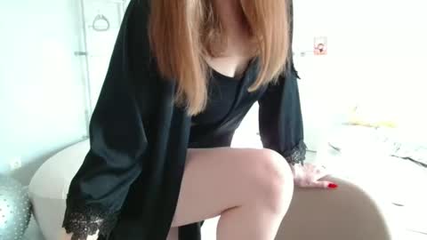 Connie Daw online show from October 26, 8:31 am