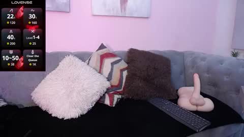 Connie online show from November 28, 10:23 pm