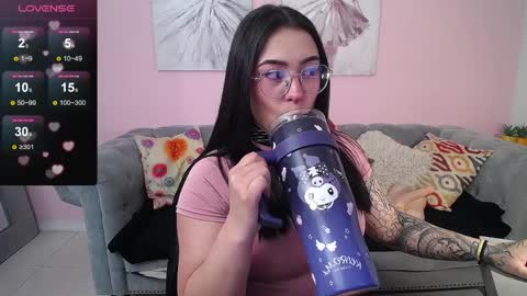 Connie online show from April 12, 4:34 pm