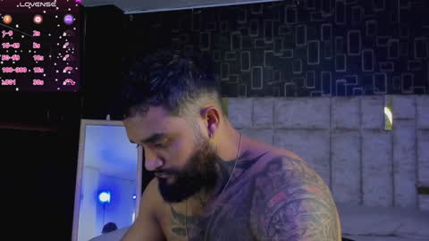 Snapshot of connor_666 chatting on January 28, 1:18 am rusfegui online show from January 28, 1:18 am