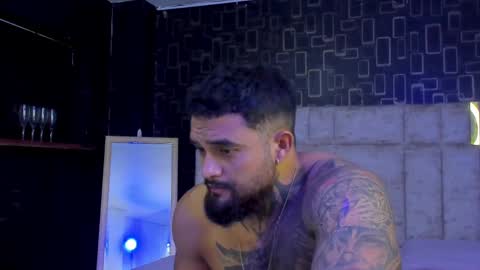 Snapshot of connor_666 chatting on February 18, 1:54 am rusfegui online show from February 18, 1:54 am