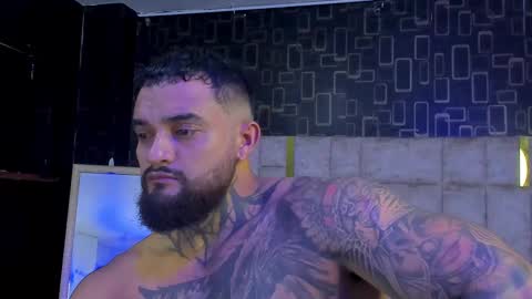 Snapshot of connor_666 chatting on February 22, 12:38 am rusfegui online show from February 22, 12:38 am