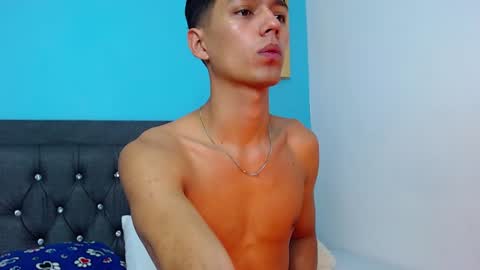 Snapshot of connor_garrett chatting on January 2, 3:08 pm Connor online show from January 2, 3:08 pm