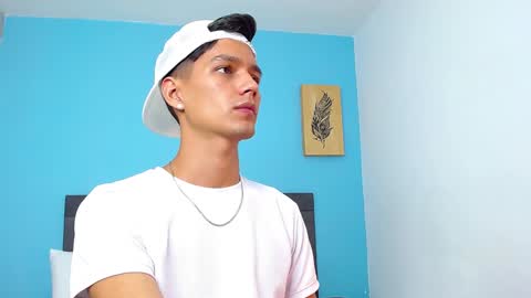 Snapshot of connor_garrett chatting on January 31, 11:24 pm Connor online show from January 31, 11:24 pm