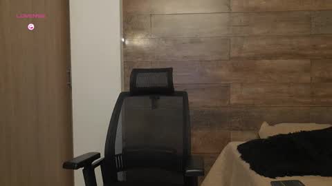 connor_h1 online show from February 28, 4:24 am