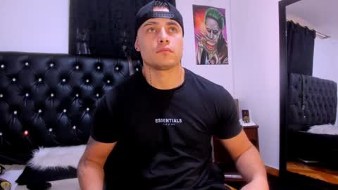 Connor Smith online show from February 6, 1:32 pm