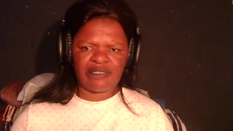 Snapshot of conny685249 chatting on June 29, 10:26 am conny online show from June 29, 10:26 am