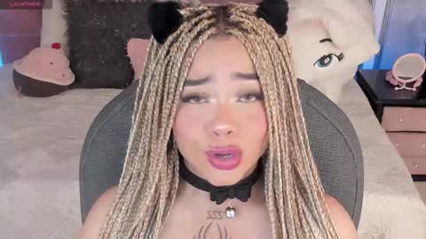 Conny online show from November 8, 1:44 pm