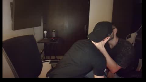 Snapshot of conradgrayson78 chatting on November 8, 1:39 am conradgrayson78 leonandresough online show from November 8, 1:39 am