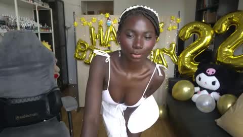 Carola  independent model online show from September 12, 1:00 pm