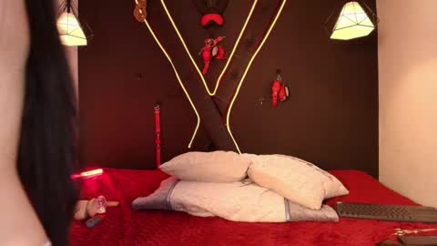 cookie_bit_ online show from February 6, 5:34 am