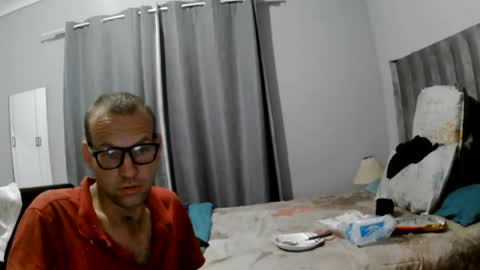 cookiecandyx online show from July 28, 3:43 pm