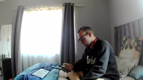 cookiecandyx online show from July 29, 10:24 am