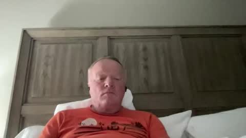 cookoosnest online show from April 20, 12:52 pm