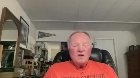Snapshot of cookoosnest chatting on July 16, 3:23 am cookoosnest online show from July 16, 3:23 am