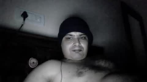 Snapshot of cool_breeze09 chatting on January 15, 6:19 pm Cool Breeze09 online show from January 15, 6:19 pm