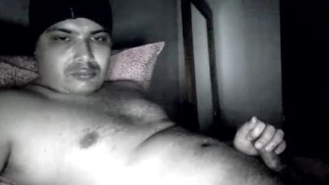 Snapshot of cool_breeze09 chatting on February 26, 6:43 pm Cool Breeze09 online show from February 26, 6:43 pm