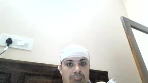 Cool Breeze09 online show from April 30, 7:25 am