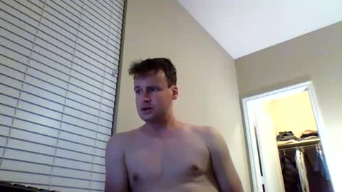 cooldude122222 online show from December 2, 2:09 am