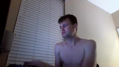 cooldude122222 online show from December 26, 5:04 am