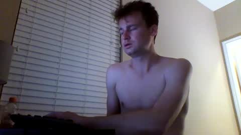 cooldude122222 online show from January 3, 6:01 am