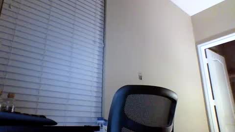 cooldude122222 online show from January 8, 3:40 am