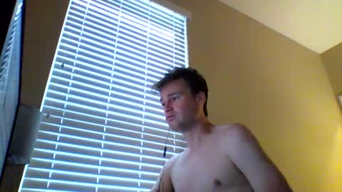 cooldude122222 online show from January 21, 2:37 pm