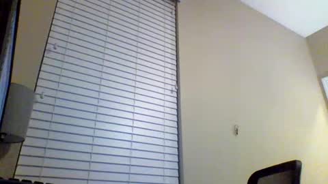 cooldude122222 online show from January 23, 6:06 am