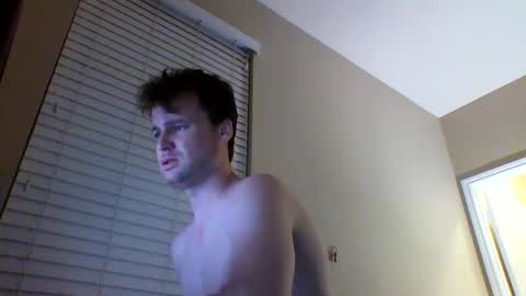 cooldude122222 online show from January 28, 3:36 am