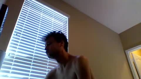 cooldude122222 online show from January 30, 6:43 pm