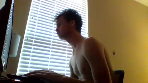 cooldude122222 online show from February 27, 8:31 pm