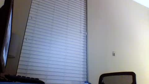 cooldude122222 online show from February 28, 3:15 am