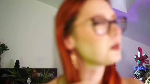 Ginger The Cringer online show from December 20, 9:21 am