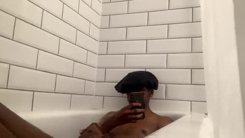 coolvibes69 online show from October 23, 4:06 pm