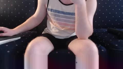 Snapshot of copper_crotch chatting on December 1, 4:17 am copper_crotch online show from December 1, 4:17 am