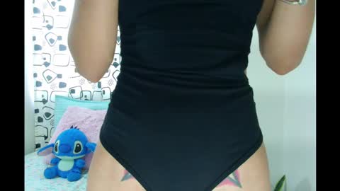 Snapshot of coral_davis chatting on January 29, 10:43 pm Coral online show from January 29, 10:43 pm
