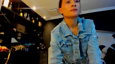 Coral  online show from March 7, 12:12 pm