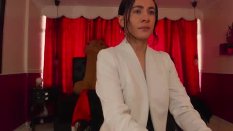 Coral  online show from September 19, 1:12 pm