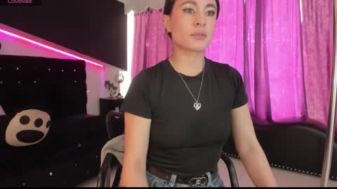 Coral  online show from December 17, 1:06 pm