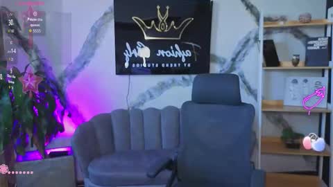 coral_larsson online show from February 20, 2:39 pm