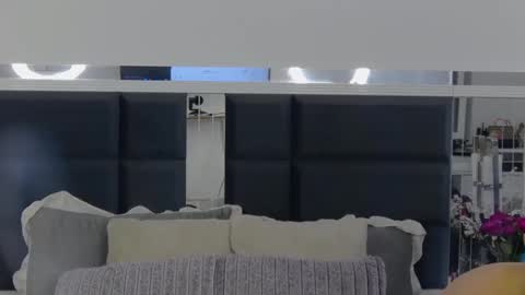 Snapshot of coraliadiamond chatting on February 19, 9:50 am CoraliaDiamond online show from February 19, 9:50 am