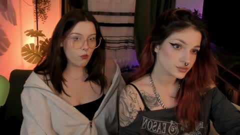 little girl who is always right or Coraline online show from December 7, 11:51 am