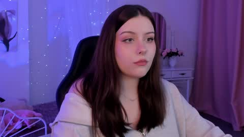 little girl who is always right or Coraline online show from February 6, 11:43 am