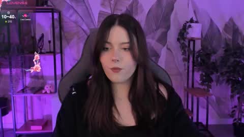 little girl who is always right or Coraline online show from September 27, 6:07 am