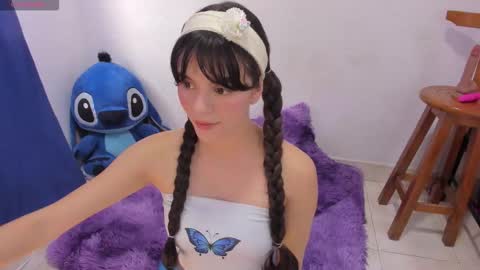 Coraline uwu     Bienvenidos al dulce mundo de Coraline    Hola amores soy Coraline  Una chica  tierna juguetona online show from September 18, 9:06 pm