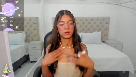 Snapshot of coralrigan chatting on January 12, 7:00 am Coral online show from January 12, 7:00 am