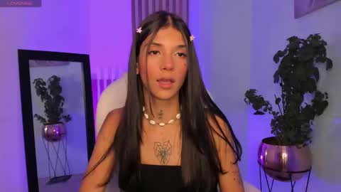 Snapshot of coralrigan chatting on January 23, 5:35 am Coral online show from January 23, 5:35 am